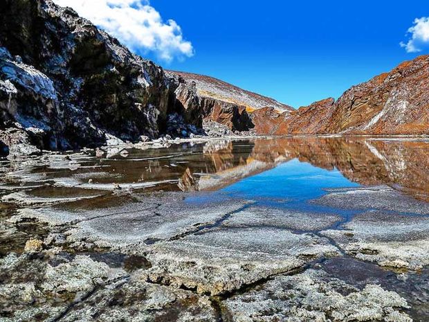 گردشگری در گنبد نمکی قم محدود شود