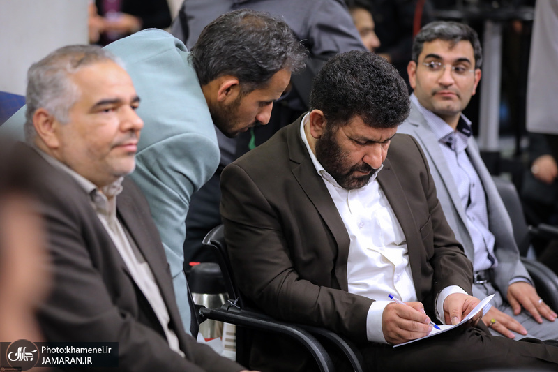 دیدار جمعی از شاعران و اهالی فرهنگ و ادب با رهبر معظم انقلاب