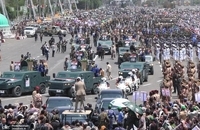 تشییع جنازه نخست وزیر یمن و وزرای دیگر با حضور هزاران یمنی (9)