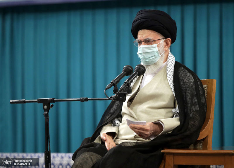 دیدار میهمانان کنفرانس وحدت اسلامى‌ و جمعی از مسئولان نظام با رهبر معظم انقلاب