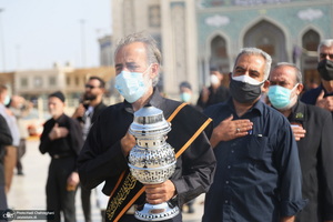 عزاداری خادمین حرم کریمه اهل بیت در روز شهادت امام رضا(ع)