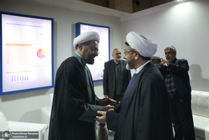 بازدید رئیس موسسه تنظیم و نشر آثار امام خمینی از نمایشگاه بین المللی قرآن کریم
