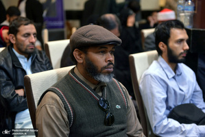 دیدار مهمانان سی و سومین کنفرانس وحدت اسلامی با سید حسن خمینی