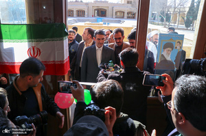 آیین نواختن زنگ انقلاب در بیت تاریخی حضرت امام(س) در خمین