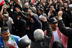 مراسم تشییع پیکرهای مطهر 84 شهید قهرمان ناوشکن دنا -2