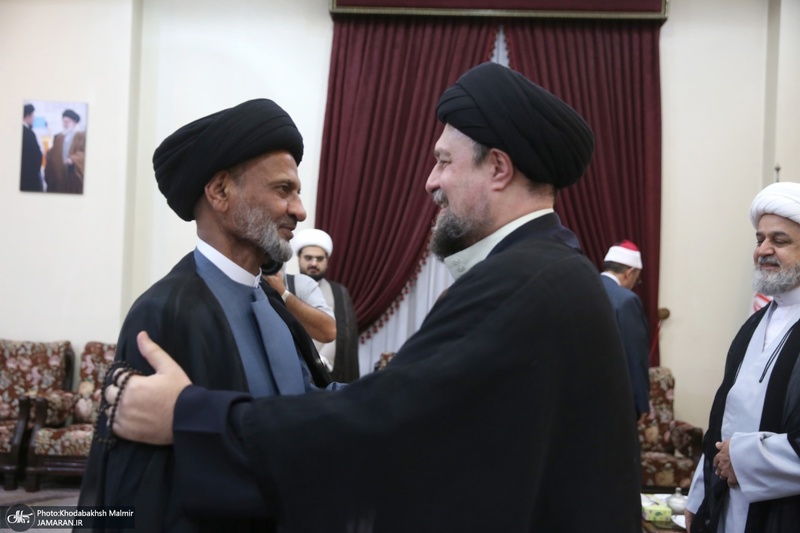 حاشیه های ادای احترام مهمانان خارجی چهلمین کنفرانس وحدت اسلامی به مقام شامخ حضرت امام خمینی (س)