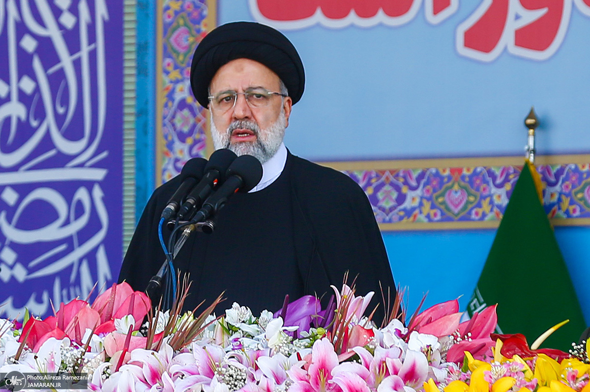 رئیسی: پیام نیروهای مسلح ما به نیروهای آمریکایی این است که زودتر منطقه را ترک کنید