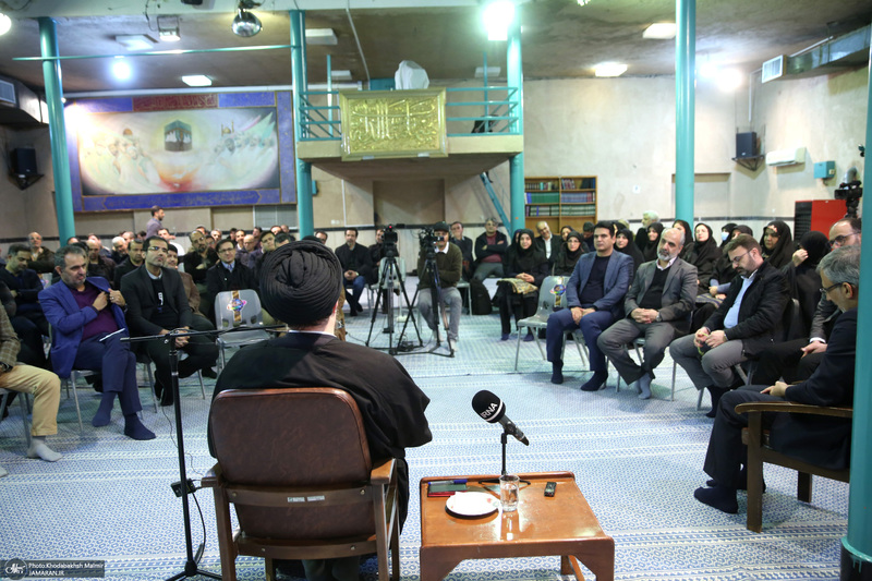 دیدار مدیر عامل ایرنا با جمعی از مدیران با سید حسن خمینی