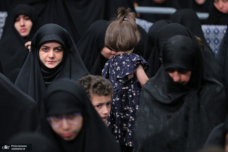 اولین شب مراسم عزاداری حضرت اباعبدالله الحسین (ع) در حسینیه امام خمینی