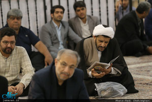 مراسم بزرگداشت حجت الاسلام و المسلمین دکتر احمدی در شبستان امام خمینی حرم حضرت معصومه