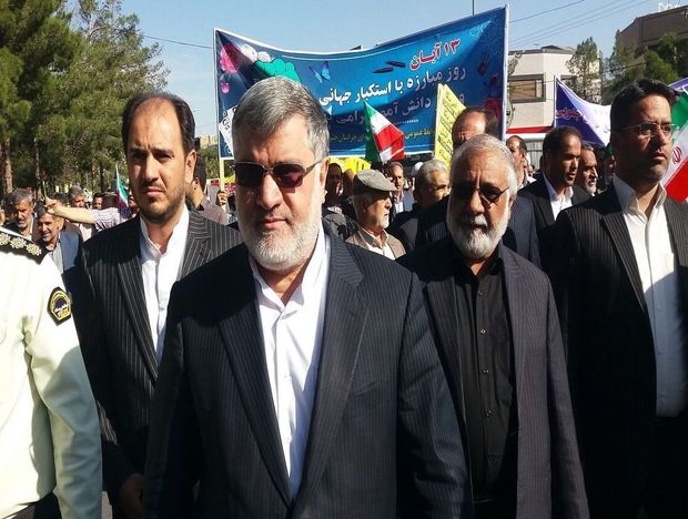 ایستادگی و مقاومت پیام روشن ملت ایران است