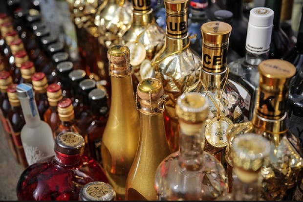444 بطری انواع مشروبات الکلی در چاراویماق کشف شد