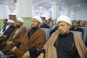 نشست «قرآن و عترت، محور اتحاد مسلمانان در اندیشه امام خمینی(س)» به زبان اردو