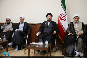 دیدار جمعی از روحانیون  با سید حسن خمینی 
