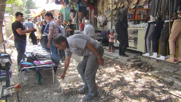 دستفروشان پیاده‌ راه اکباتان همدان جمع آوری شدند