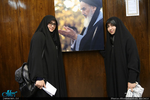 بازدید جمعی از دانشجویان جامعه المصطفی از بیت امام خمینی در جماران 