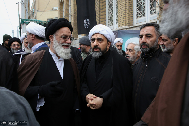 مراسم شییع و نماز