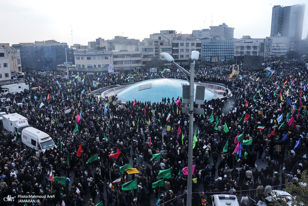 گزارش جماران از اجتماع مردم تهران در حمایت از امنیت و اقتدار کشور/ پرده برداری فرمانده سپاه از اقدامات ترامپ در حوادث اخیر