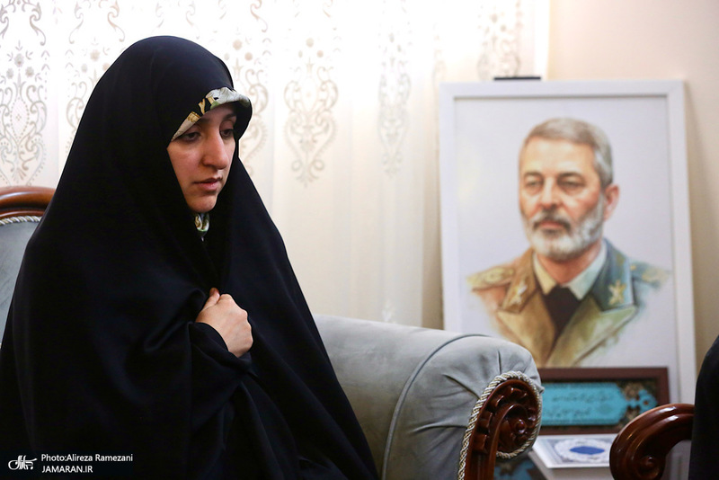 بازدید معاون امور زنان و خانواه ریاست جمهوری از منزل سپهبد شهید سید عبدالرحیم موسوی