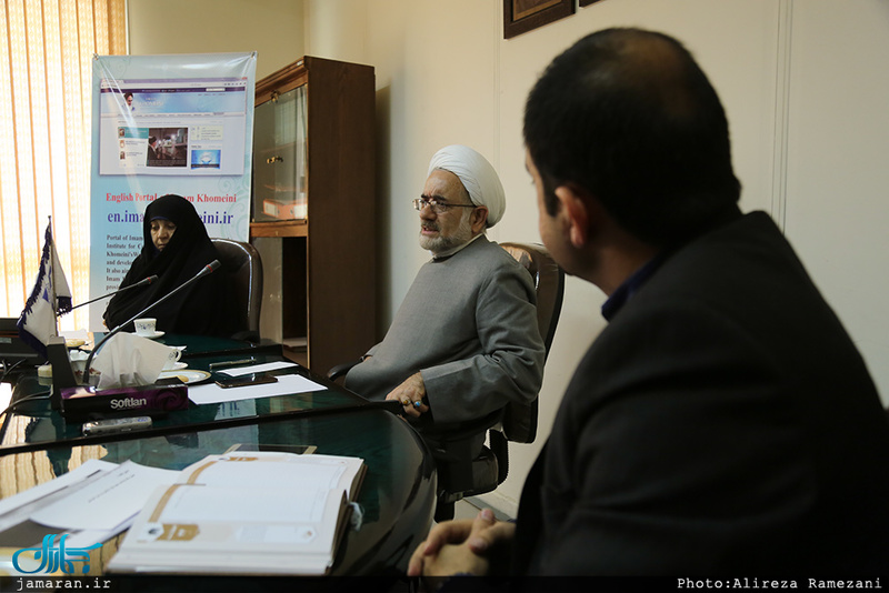 رونمایی بخش فرانسه سایت موسسه تنظیم و نشر آثار امام خمینی(س)