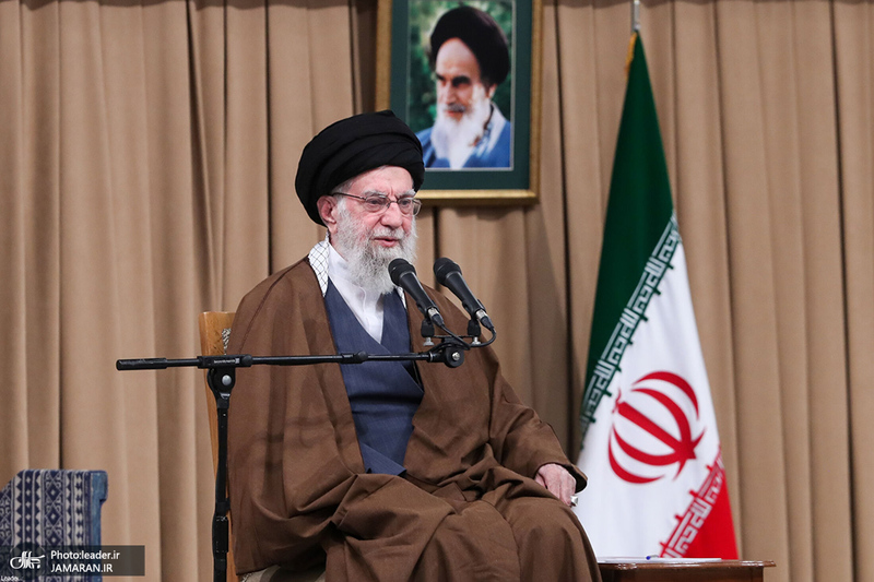 دیدار دانش‌آموزان و دانشجویان با رهبر معظم انقلاب