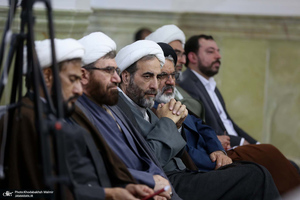 نشست نقد و بررسی کتاب نسی و کبیسه به همراه رونمایی از کتاب فقه و نجوم