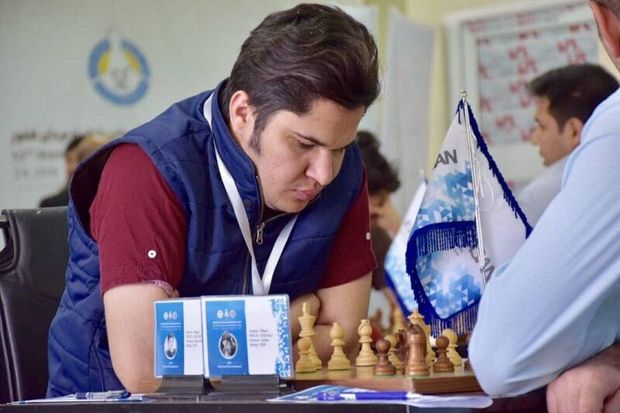 قهرمان شطرنج بلیتس بین المللی ابن سینا مشخص شد