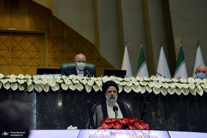 مراسم تحلیف حجت الاسلام و المسلمین رئیسی در مجلس شورای اسلامی