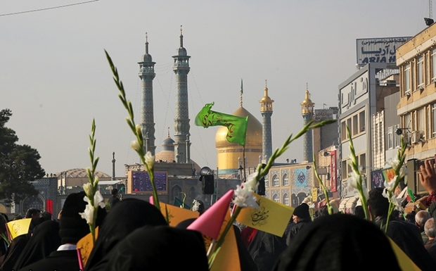 قم در سالروز ولادت امام سجاد(ع) غرق در نور و سرور است