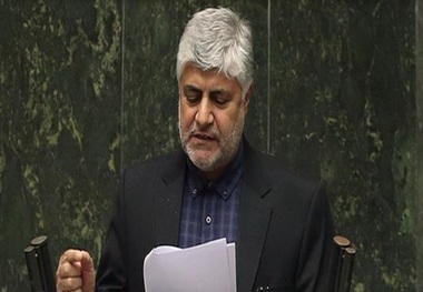 نماینده مجلس: آقای وزیر بهداشت چرا بر اقلام خوراکی تولید شده در کشور  نظارت ندارید؟