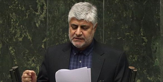 نماینده شیراز: تندرو‌های مجلس نمی‌گذارند دیگر نمایندگان طرح صیانت را بررسی کنند/ به اسم ساماندهی دنبال محدودیت اینترنت هستند