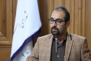 انتقاد عضو شورای شهر به ساخت و ساز شهرداری در حریم میدان 