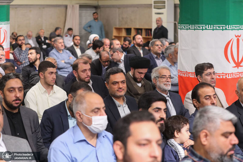 مراسم بزرگداشت شهید رئیسی و شهدای پرواز اردیبهشت