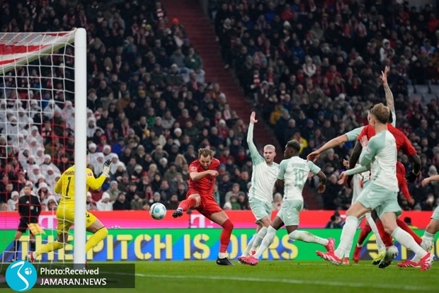 اشتباه عجیب خبرنگار آلمانی در بوندسلیگا!