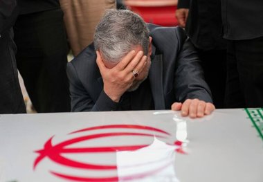 عراقچی در آیین تشییع شهدای اقتدار: ایرانیان، خون دادند، خاک ندادند؛ جگرگوشه دادند، عزت ندادند