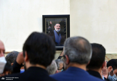 پیام تشکر خانواده مرحوم محتشمی پور از همدردی سیدحسن نصرالله