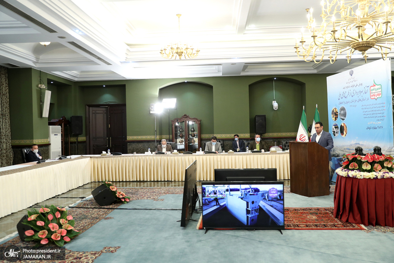 بهره برداری از طرح های ملی استان های اصفهان و خراسان رضوی با حضور رئیس جمهور