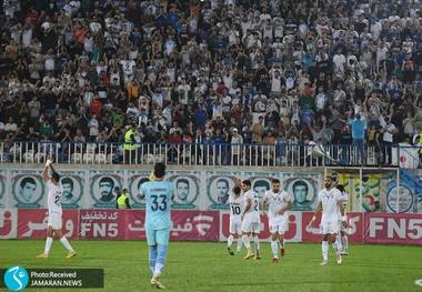 تساوی پرگل ذوب آهن و ملوان/ سپاهان قهرمانی را به تراکتور تقدیم کرد