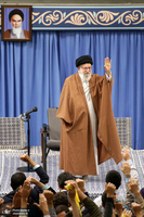 دیدار هزاران نفر از دانشجویان و دانش‌آموزان با رهبر معظم انقلاب