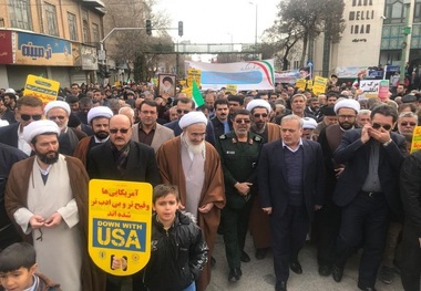 حضور مردم در راهپیمایی 22 بهمن سیلی بر صورت استکبار بود