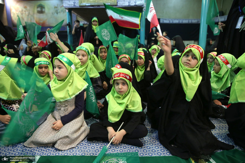 همایش جهانی سه ساله های حسینی در حسینیه جماران 1