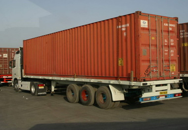 ناوگان باری آذربایجان غربی 8.5 میلیون تن بار جابجا کرد