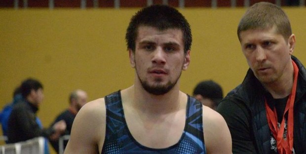 مرگ کشتی‌گیر روس با سقوط از صخره!