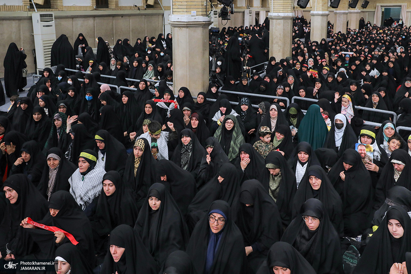 دیدار هزاران نفر از اقشار مختلف مردم با رهبر معظم انقلاب