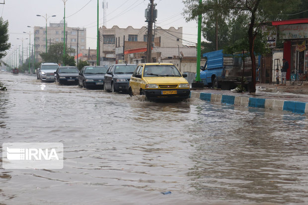 ادارات اهواز در روز سه شنبه تعطیل شدند