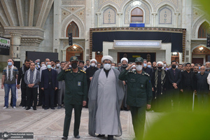 تجدید میثاق بسیجیان ادارات و وزارتخانه های استان تهران با آرمان های امام خمینی (س)