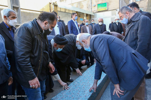 مراسم تشییع همسر آیت الله ری شهری با حضور سید حسن خمینی