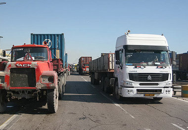 جابجایی بیش از 8 میلیون تن کالا توسط ناوگان حمل و نقل جاده ای آذربایجان غربی