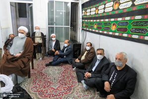 مراسم عزاداری و سوگواری ایام فاطمیه در دفتر آیت الله العظمی صانعی (ره)