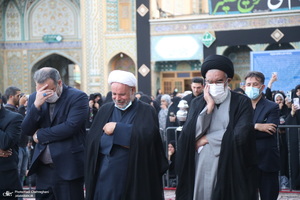 مراسم تعویض پرچم حرم حضرت معصومه (س) در شب اول ماه محرم‎‎